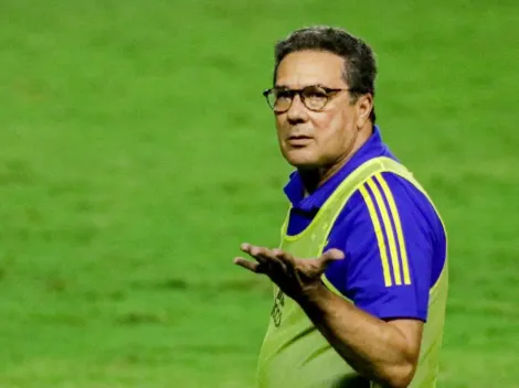 Luxa chama a responsa e ‘fecha’ grupo do Cruzeiro