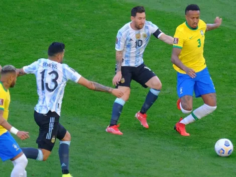 Seleção Brasileira faz o último treino antes de viajar para o Recife para a partida contra o Peru