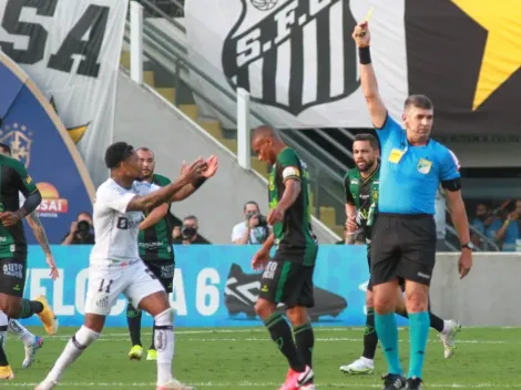 Em dia de homenagens para Pelé, América-MG bate Santos e complica o Peixe no Brasileirão