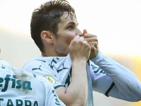 Raphael Veiga se torna 74º artilheiro da história do Palmeiras