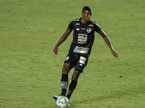 Kanu e mais um zagueiro do Botafogo interessam São Paulo