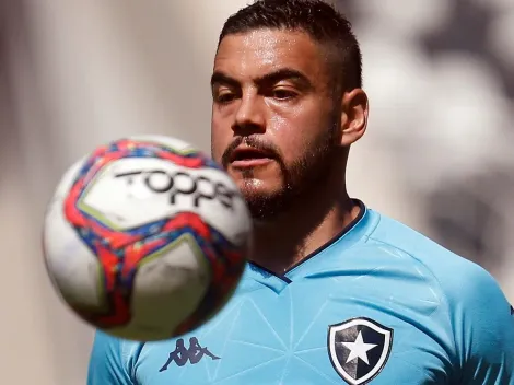 Barreto 'atropela' Botafogo e adianta negócio para 2022 por torcida: "Fazem o barulho do pitbull"