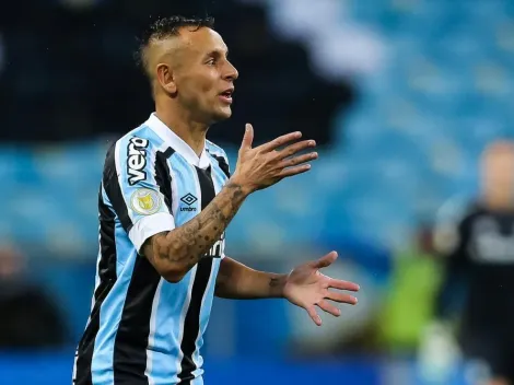 Rafinha lamenta rebaixamento do Grêmio, mas deixa mensagem enigmática para torcida