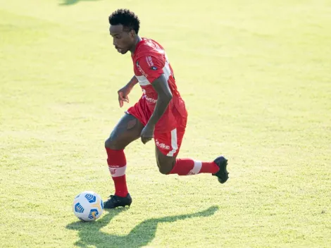 Lateral Guilherme Romão renova com CRB e faz projeção para temporada 2022