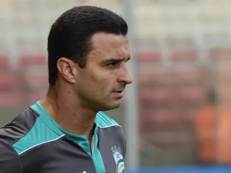 Novo treinador do Figueirense, Júnior Rocha elogia estrutura do clube: "Feliz com o que encontrei"