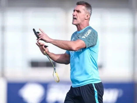 Fora dos planos de Mancini, zagueiro pode trocar Gremio pelo Juventude