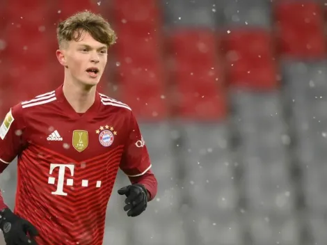 Meia-atacante de 16 anos entrou para história do Bayern München; jogador bate a anterior marca do clube alemão
