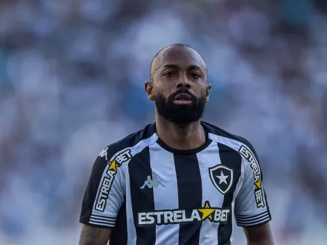 Mais uma etapa! Chay dá mais um passo no processo de recuperação no Botafogo