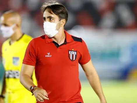 Titular de Zago anota golaço contra o Guarani e analisa o lance: "Fiquei esperando"