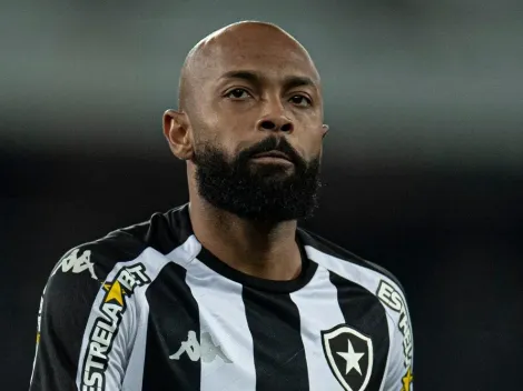 Liberado pela DM do Botafogo, Chay tem retorno definido; Veja!