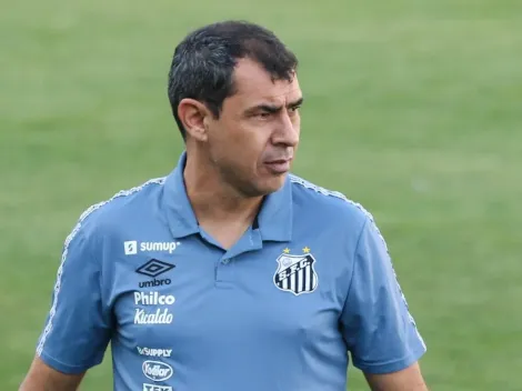 Santos está em busca de um nome para substituir Carille e argentino entra no gosto da torcida: ''Crucial"