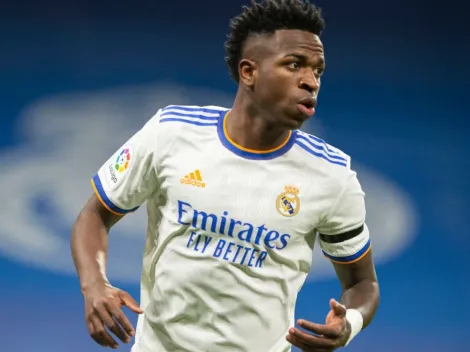 Chegada de um novo atacante pode emperrar renovação de Vini Jr no Real Madrid