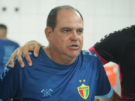 Titular do Brusque sofre lesão no joelho e vira problema para Waguinho Dias