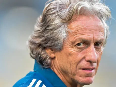 Titular da Seleção revela ligação de Jorge Jesus para jogar no Flamengo