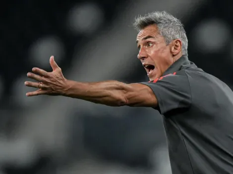 Flamengo acerta empréstimo de zagueiro para rival da Série A