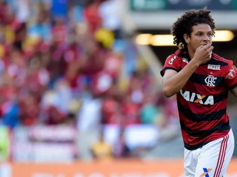 Flamengo 'está de olho' em volante do Manchester City que quer voltar ao Brasil
