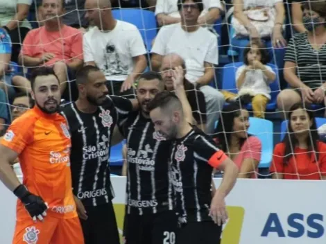 Corinthians supera o Tubarão e vence em sua estreia na Liga Nacional de Futsal
