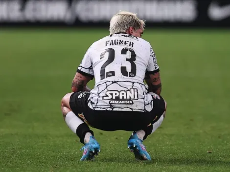 Com indefinição sobre Fagner, Corinthians muda escalação para estreia na Libertadores