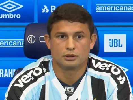Ex-técnico do Grêmio não se contém e cita principal característica de Elkeson