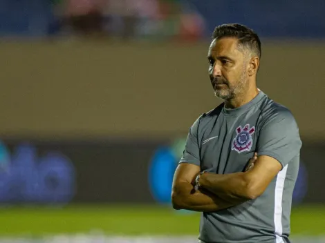 Titular de Vítor Pereira no Corinthians não poupa elogios ao elenco: “Família é mais aqui do que em casa”