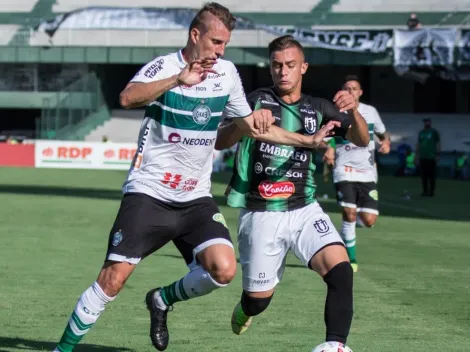 “É muito aberto”: Henrique dá pistas sobre time que vai à campo contra o Avaí