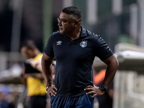 Roger rechaça ‘fama de retranqueiro’ no Grêmio e indica saída de titular contestado