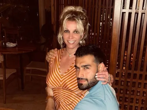 Após aborto, Sam Asghari, noivo de Britney Spears, se pronuncia sobre os últimos acontecimentos: “É muito difícil”