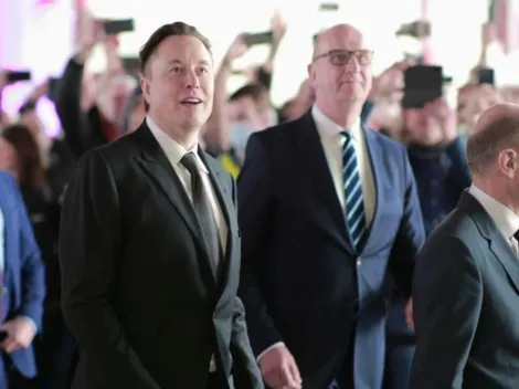 Elon Musk reflete sobre guardar DNA da humanidade em sistema de armazenamento digital