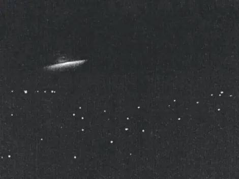 OVNIs: exército dos EUA divulga vídeo intrigante com três objetos voadores não identificados (OVNIs)