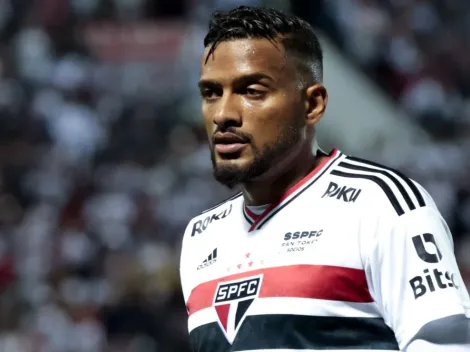 Reinaldo puxa a fila e São Paulo “tem prazo” para resolver a situação de 4 jogadores
