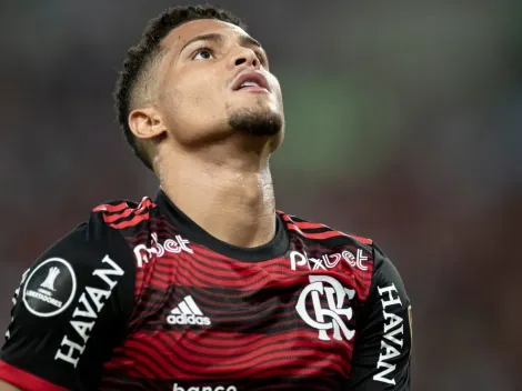 João Gomes pode ser vendido pelo Flamengo e renovação 'trava' nos R$ 100 mil