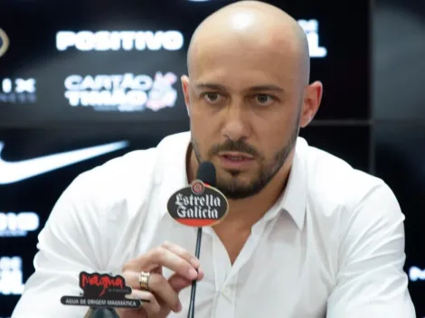 Alessandro e diretoria do Corinthians suspeitam de ‘lesão rara’ de peça-chave de Vitor Pereira