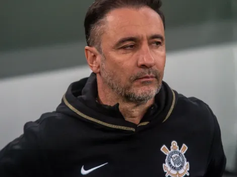 Vítor Pereira dispara sobre críticas e revela peça chave para competitividade do Corinthians