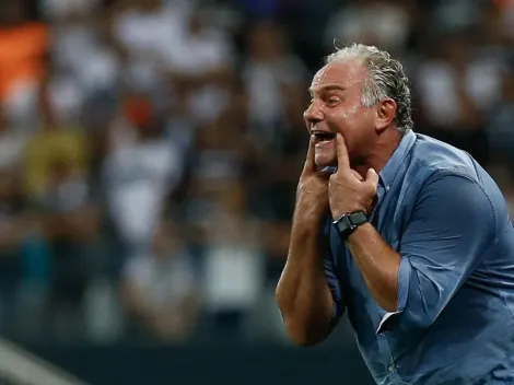 “Até o fim deste ano”: Toninho Cecílio age no mercado e contrata atacante do Corinthians