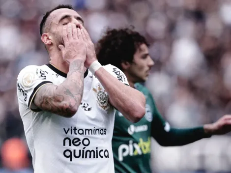 "Demonstrou interesse"; Campeão com o Corinthians ao lado de Renato Augusto em 2015 chamou atenção de Palmeiras