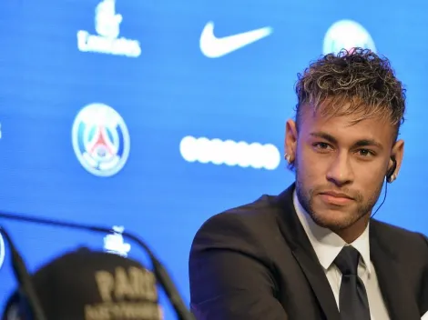 Comentarista volta a criticar decisão 'irracional' de Neymar por ir ao PSG: "Minha opinião continua a mesma"