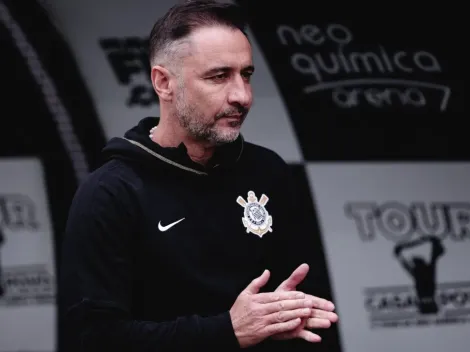 Ceará monitora situação de atacante sem espaço com VP no Corinthians