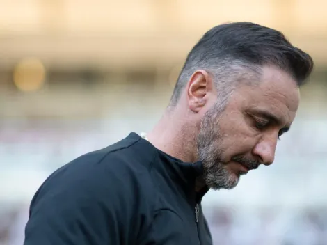 "Não tem culpa"; torcida do Corinthians elege culpados na goleada para o Fluminense e poupa Vítor Pereira