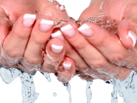 Rugas nos dedos em contato com a água são essenciais