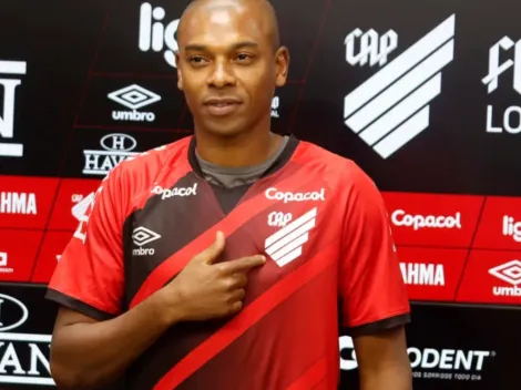 Felipão é direto com torcida do Athletico e revela chances para estreia de Fernandinho
