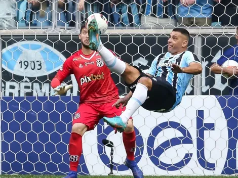 "Foi a surpresa ali..."; Diego Souza analisa 'obra de arte' que foi o gol em vitória do Grêmio