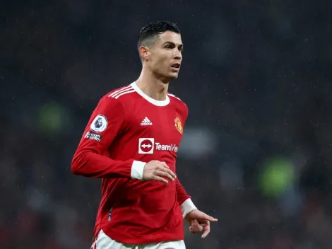 CR7 ‘cumpre promessa’ e volta a atuar pelo United em jogo da pré-temporada