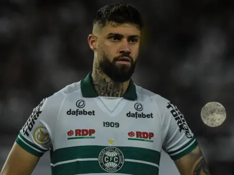 Guto Ferreira 'abre mão' de jogo com Palmeiras e poupa dupla no Coritiba