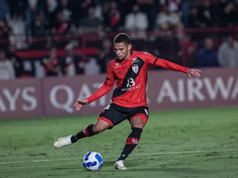 Atlético-GO abre conversas para renovar com Edson Fernando