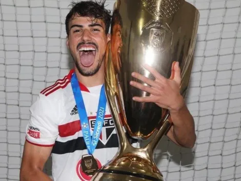 Igor Gomes dá adeus emocionante do São Paulo