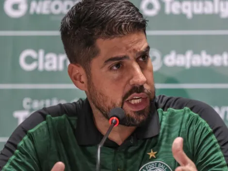 António Oliveira manda torcida do Coritiba "não se iludir" e choca