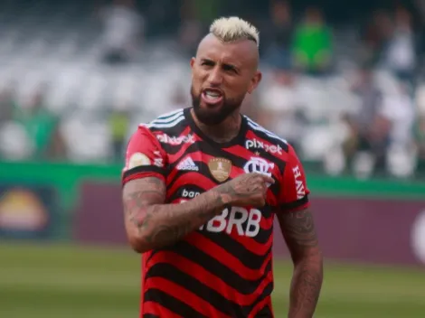 ADEUS, QUADRADO! Vidal vira titular e quarteto ofensivo é desfeito no Flamengo