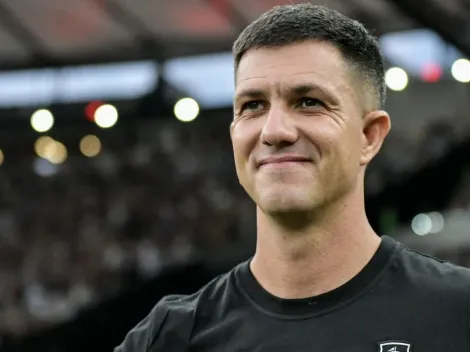 Vitória no clássico acaba trazendo notícia ruim para Barbieri no Vasco