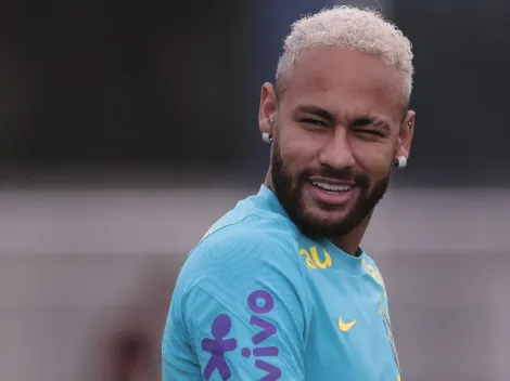 Camisa 5 'amigo' de Neymar é pedido no Santos