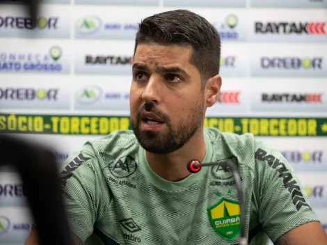 António Oliveira ‘apronta’ em entrevista e detona Coritiba